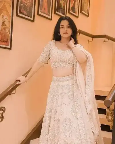 Escort Chandurbazar